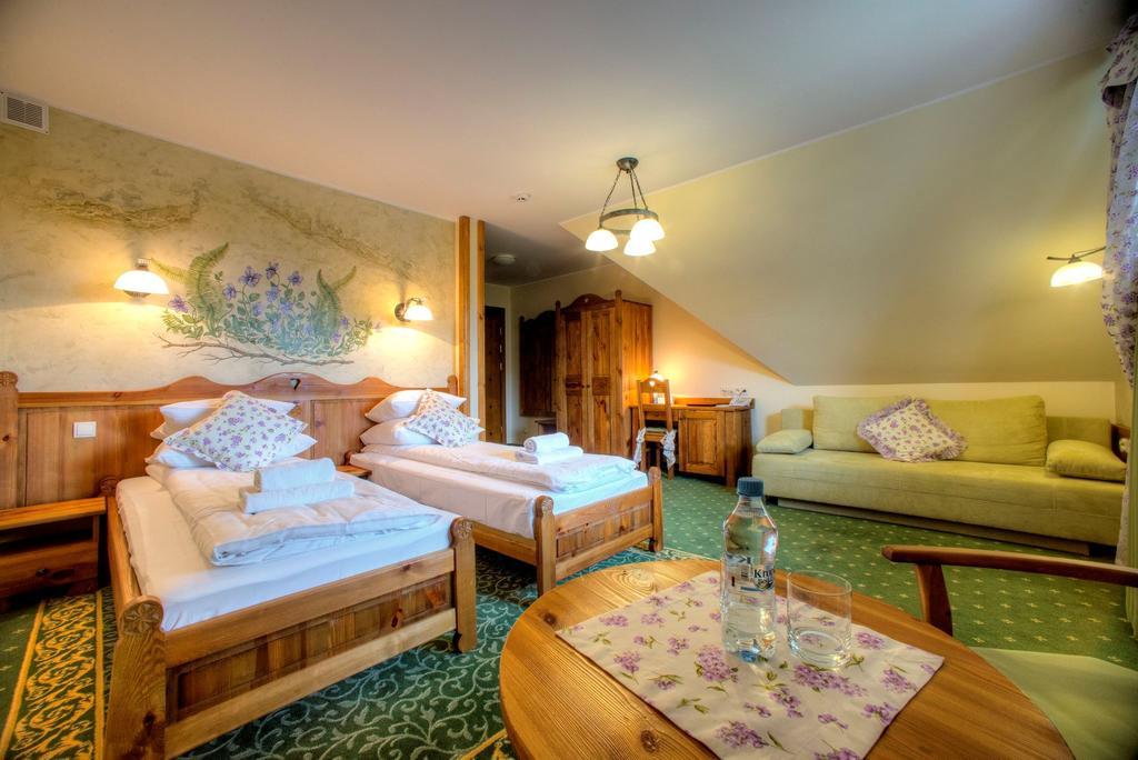 Hotel Carpatia Bieszczadzki Gosciniec Wetlina Exterior photo